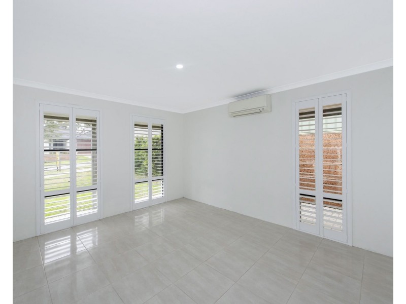 9 Explorers Crescent, Baldivis WA 6171