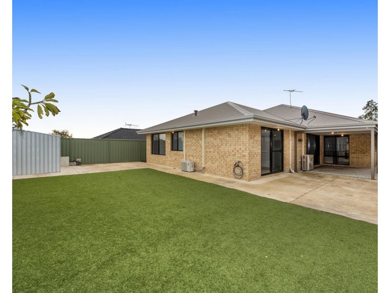 9 Explorers Crescent, Baldivis WA 6171