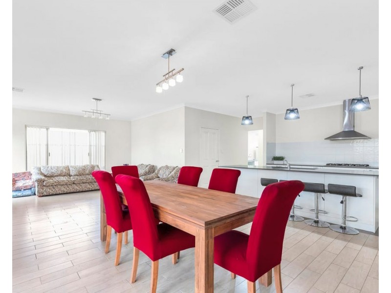 28 Southport Dr, Baldivis WA 6171