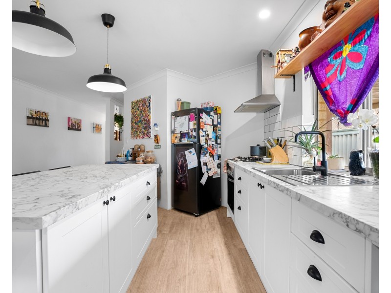 7 Wrasse Glade, Warnbro WA 6169