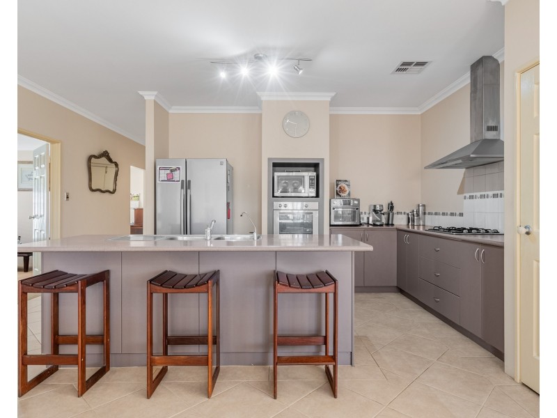 22 Rhapsody Close, Shoalwater WA 6169