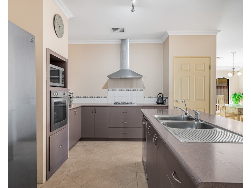 22 Rhapsody Close, Shoalwater WA 6169