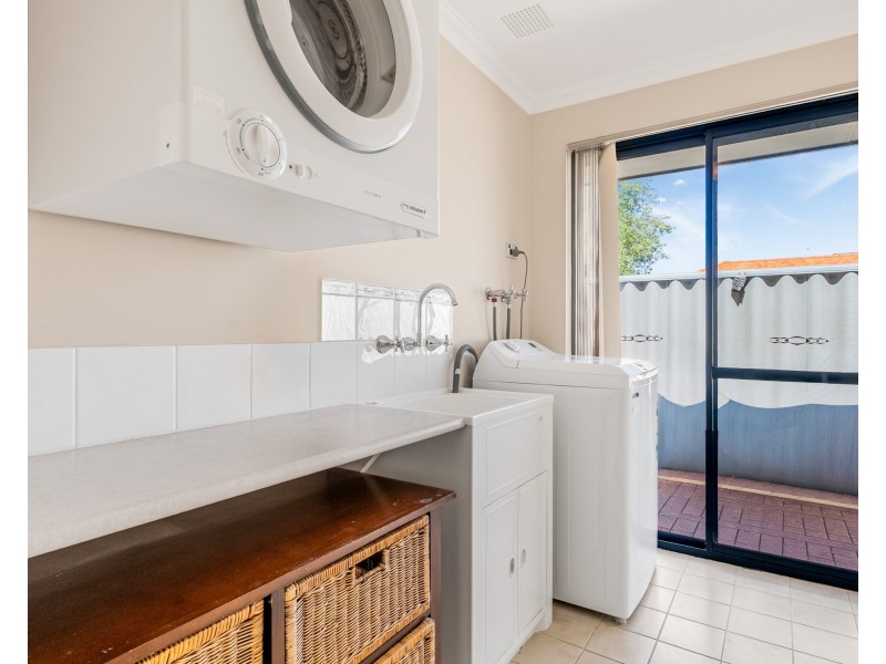 22 Rhapsody Close, Shoalwater WA 6169