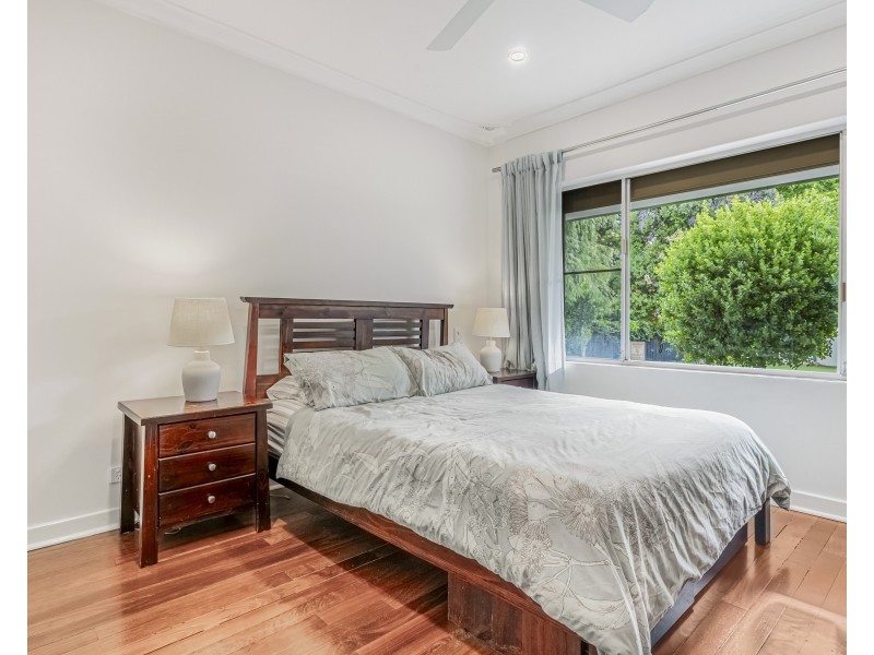 14 June Road, Safety Bay WA 6169