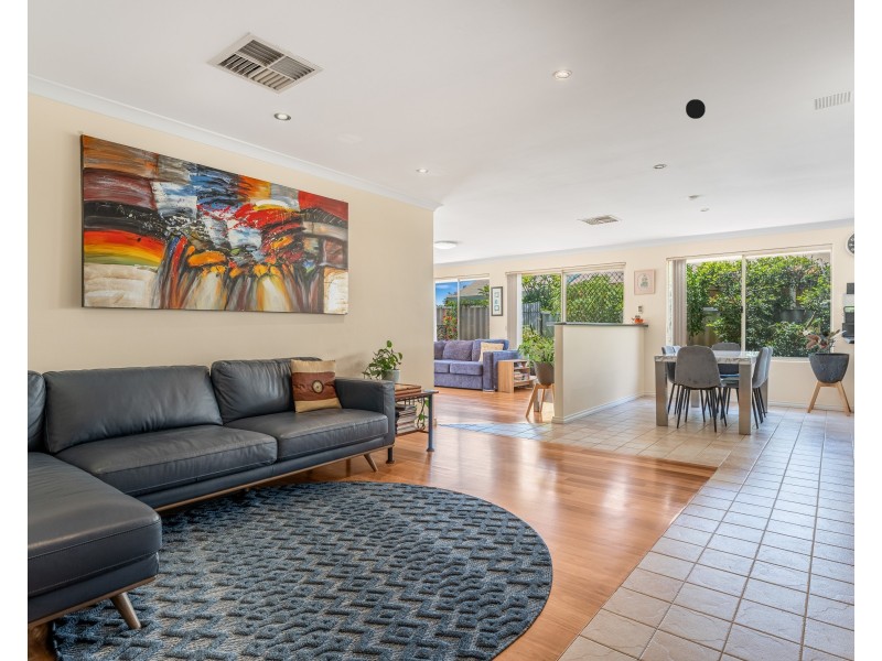 7 Eastney Court, Jandakot WA 6164