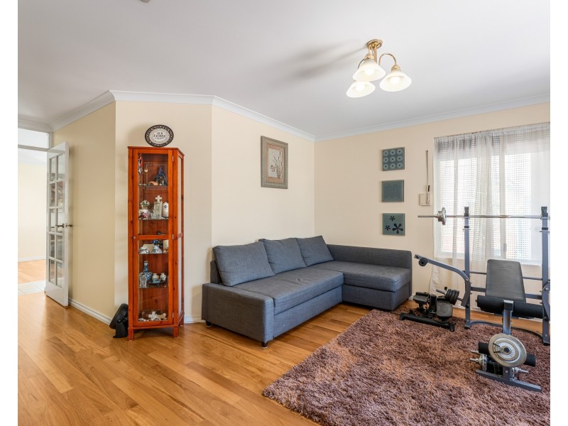 7 Eastney Court, Jandakot WA 6164