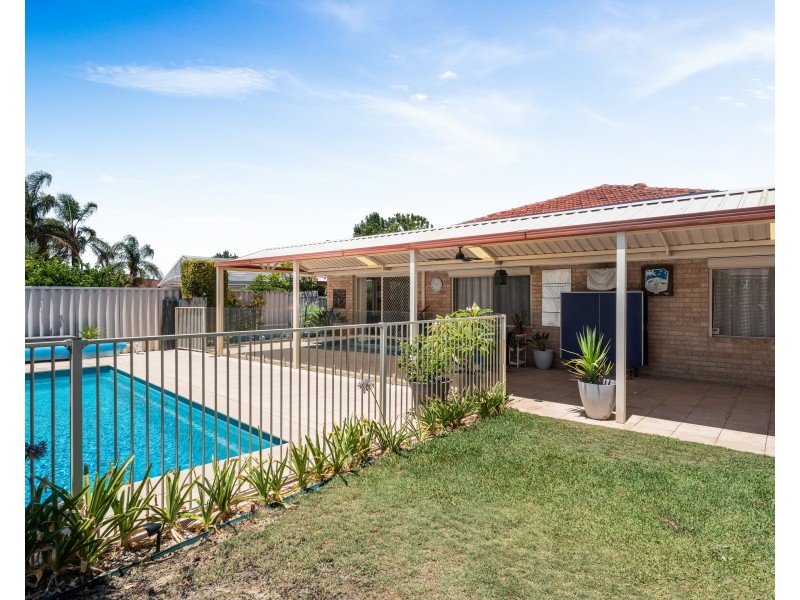 7 Eastney Court, Jandakot WA 6164