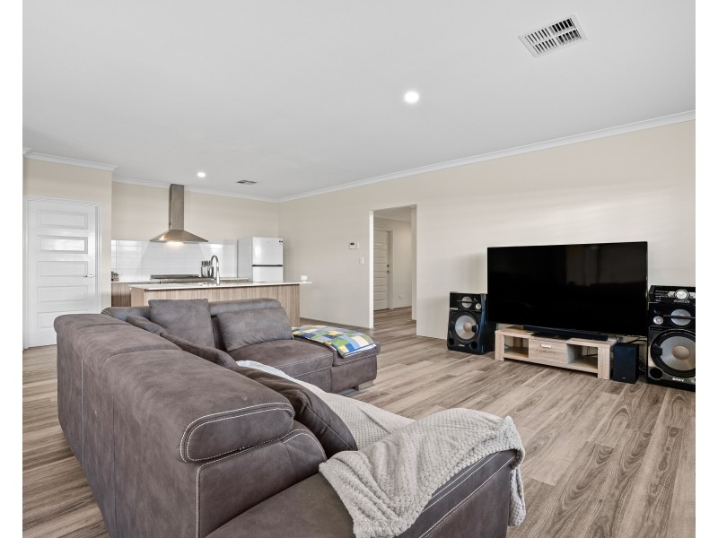 9 Primrose Way, Baldivis WA 6171