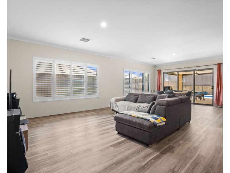 9 Primrose Way, Baldivis WA 6171