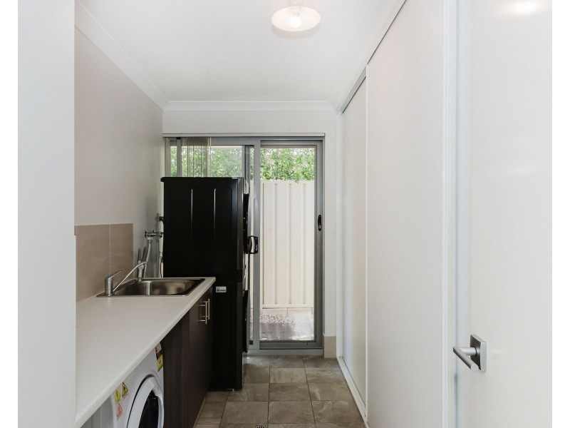 18 Yandal Way, Golden Bay WA 6174