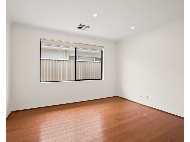 14 Wollomai Rd, Baldivis WA 6171