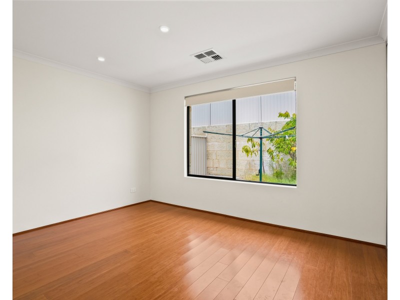 14 Wollomai Rd, Baldivis WA 6171