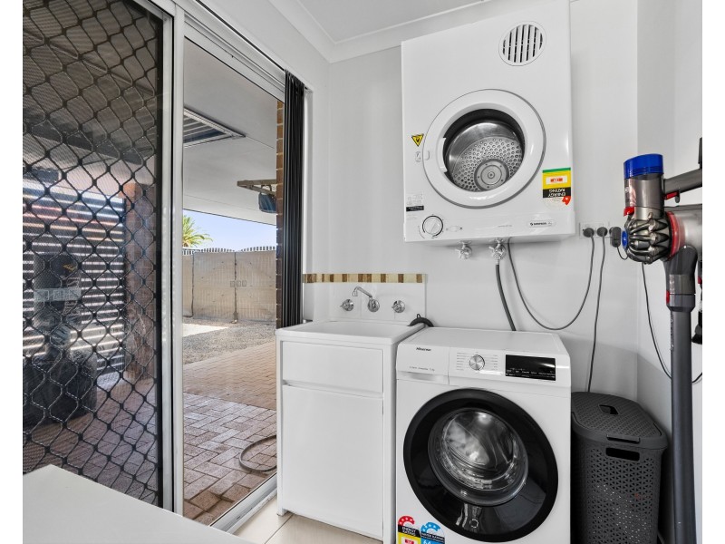 85 Coronata Drive, Warnbro WA 6169