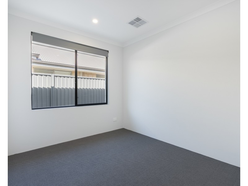 16 Tarot Grove, Baldivis WA 6171