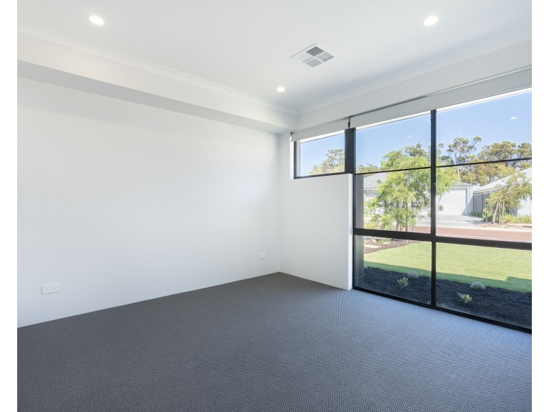 16 Tarot Grove, Baldivis WA 6171