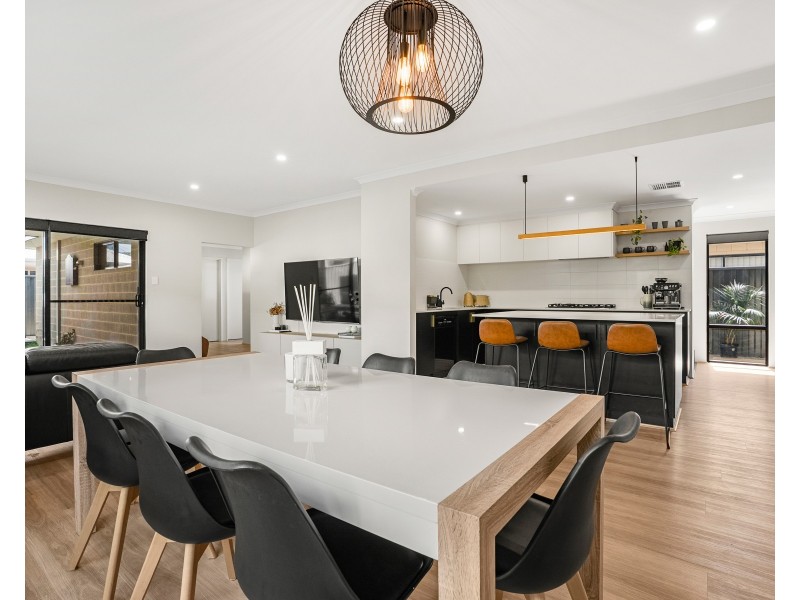 15 Flemington Drive, Baldivis WA 6171