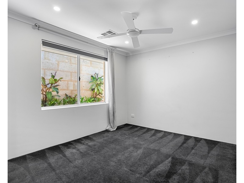 18 Camrose Pkwy, Baldivis WA 6171