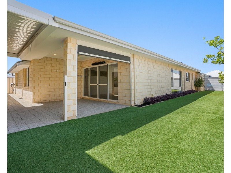 18 Camrose Pkwy, Baldivis WA 6171