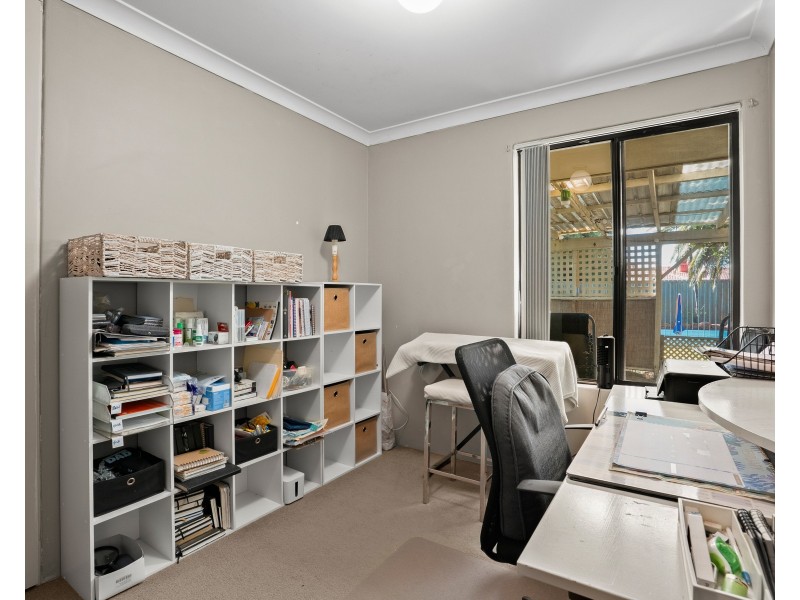 6 Ocean Place, Waikiki WA 6169