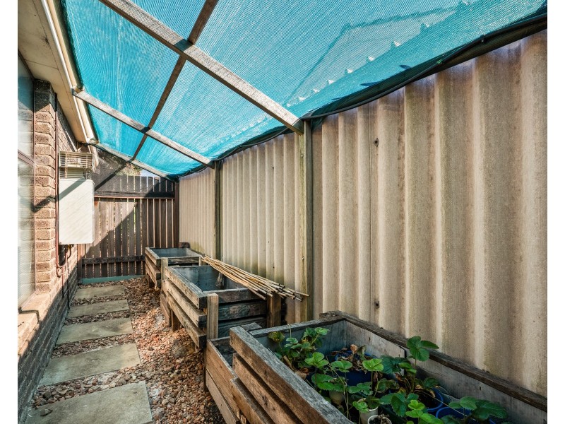 6 Ocean Place, Waikiki WA 6169