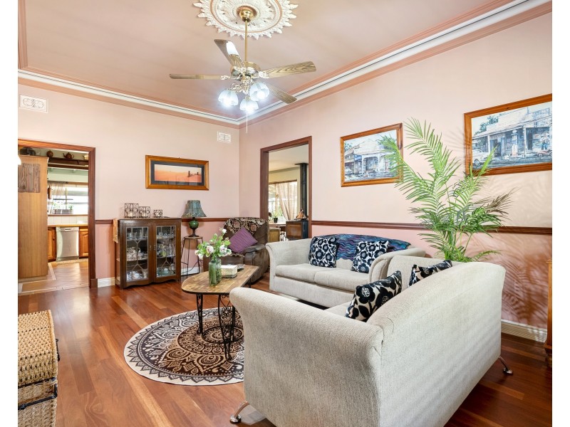 182 Safety Bay Road, Safety Bay WA 6169