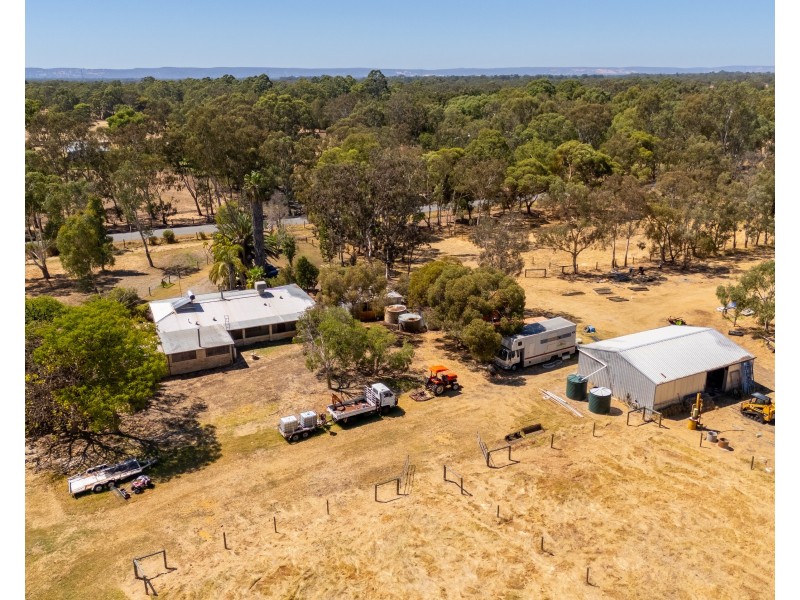 237 Young Road, Baldivis WA 6171