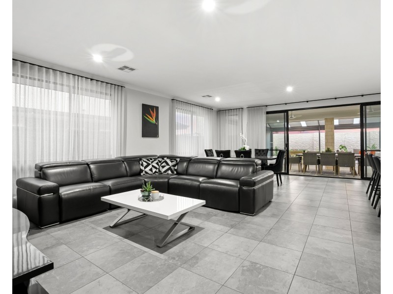 77 Avoca Chase, Baldivis WA 6171