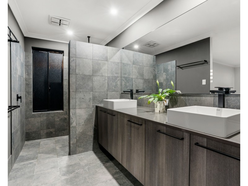 77 Avoca Chase, Baldivis WA 6171