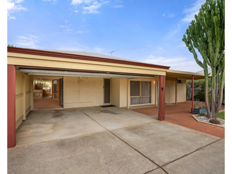 16 Brignell Gardens, Parmelia WA 6167