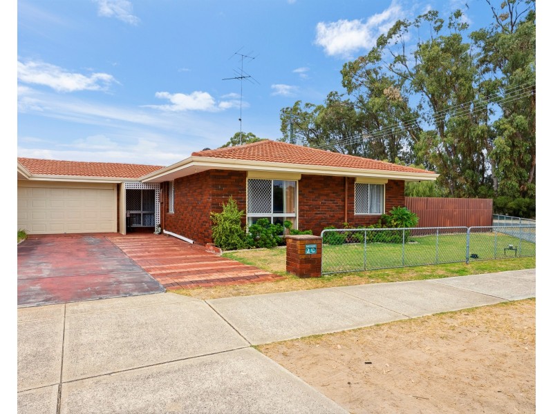 2c Payne St, Safety Bay WA 6169