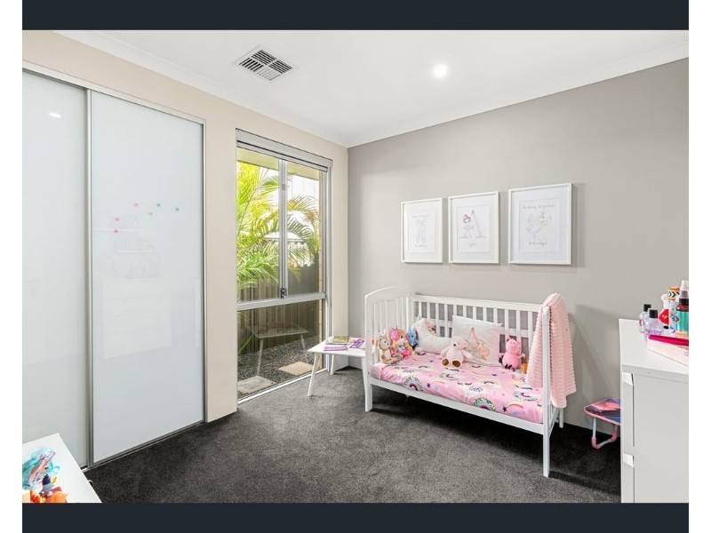 7 Quondong St, Baldivis WA 6171