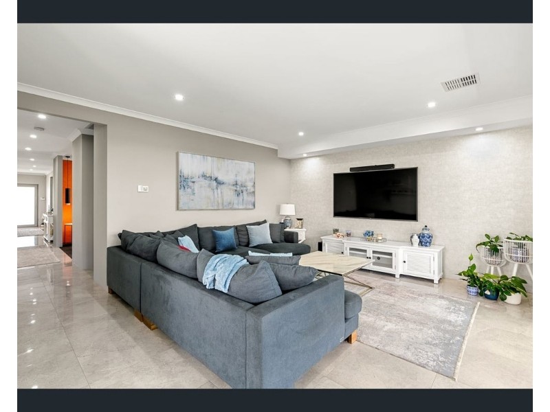 7 Quondong St, Baldivis WA 6171