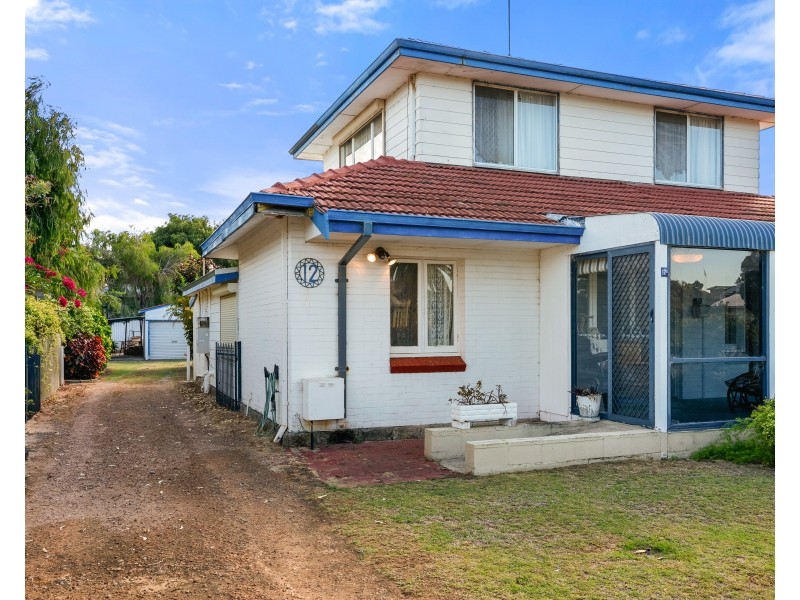 12A Coventry Road, Shoalwater WA 6169