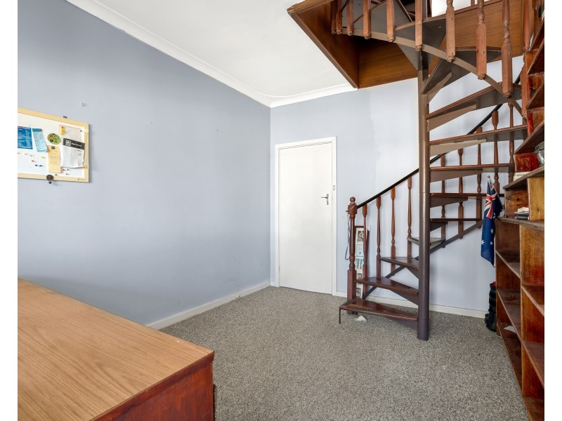 12A Coventry Road, Shoalwater WA 6169