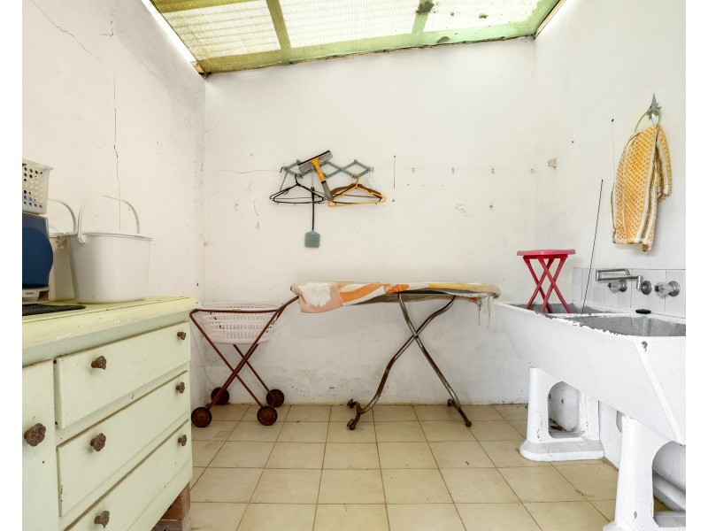 12A Coventry Road, Shoalwater WA 6169