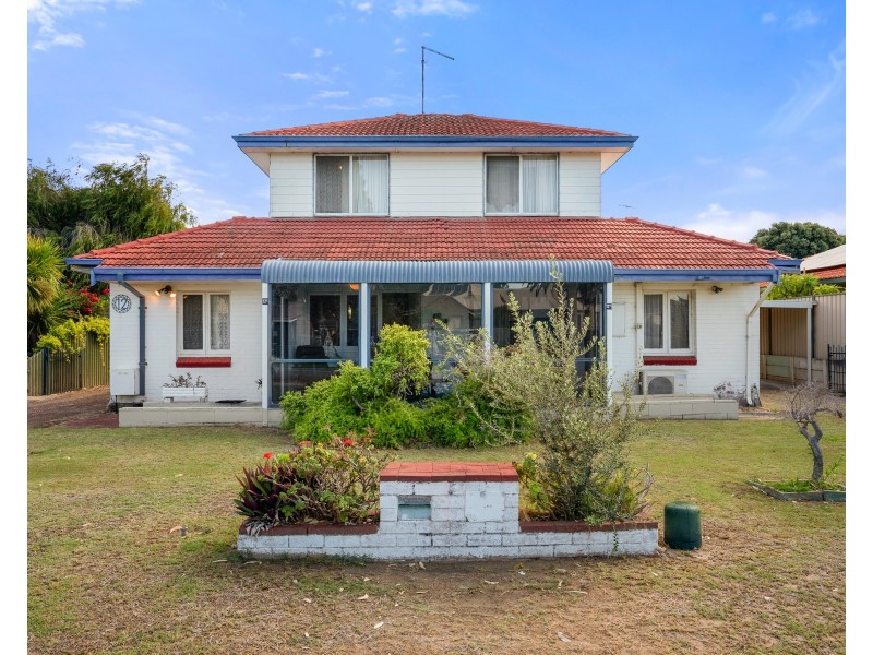 12A Coventry Road, Shoalwater WA 6169