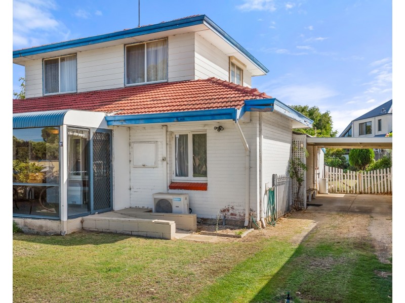 12A Coventry Road, Shoalwater WA 6169