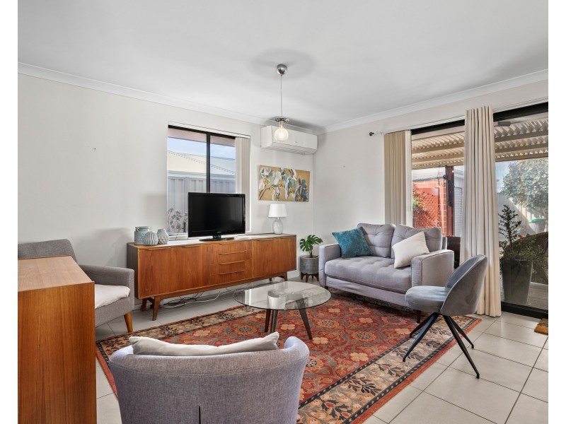 2 PENDRAGON LANE, Baldivis WA 6171