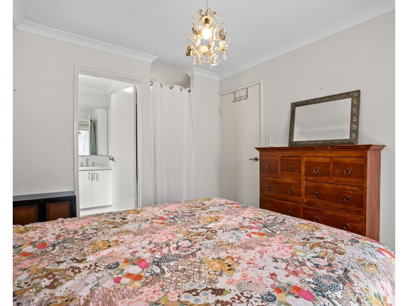 2 PENDRAGON LANE, Baldivis WA 6171