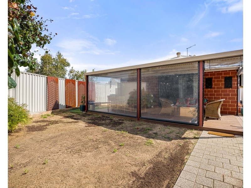 2 PENDRAGON LANE, Baldivis WA 6171