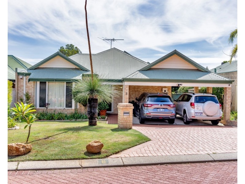 8 RAMSAY PLACE, Bibra Lake WA 6163