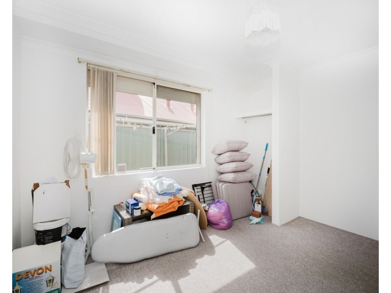 8 RAMSAY PLACE, Bibra Lake WA 6163