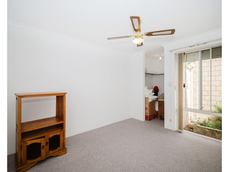 8 RAMSAY PLACE, Bibra Lake WA 6163