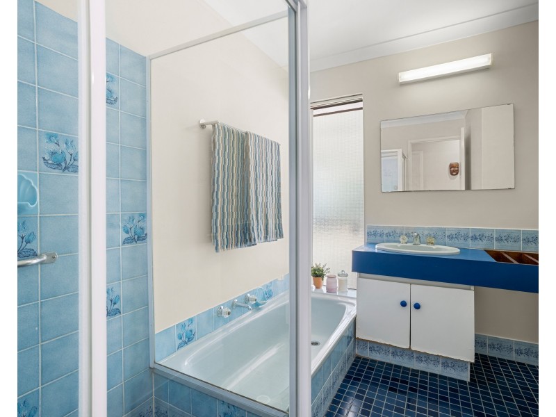 43 TRADE WINDS DRIVE, Safety Bay WA 6169