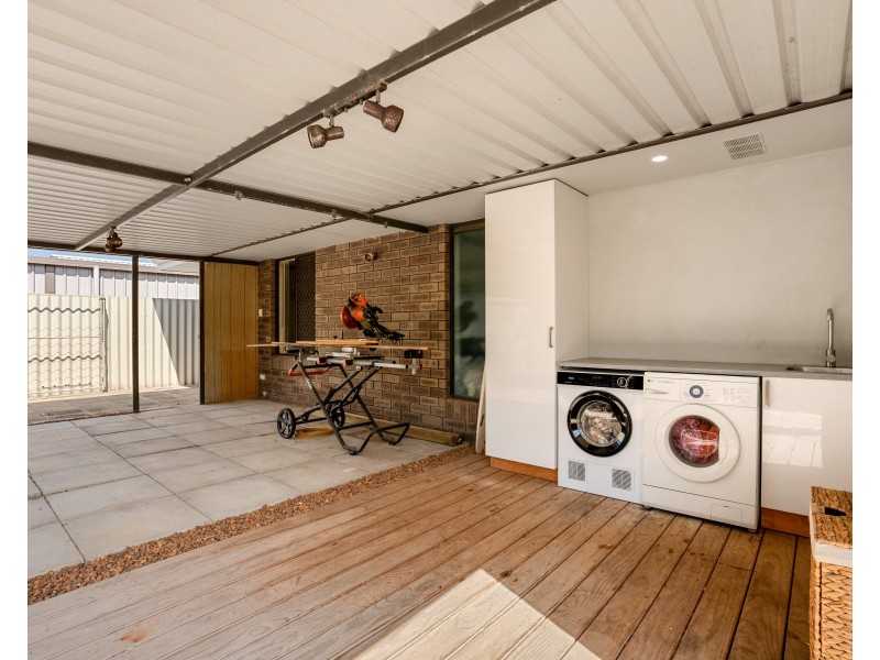 43 TRADE WINDS DRIVE, Safety Bay WA 6169