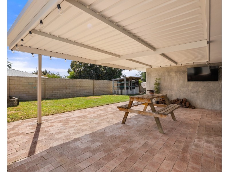 43 TRADE WINDS DRIVE, Safety Bay WA 6169