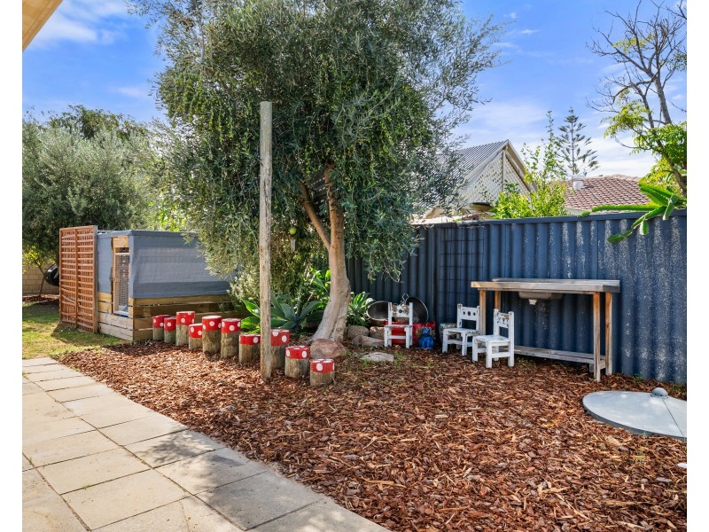 43 TRADE WINDS DRIVE, Safety Bay WA 6169