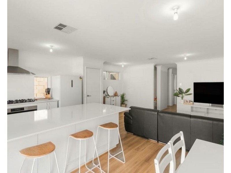 24 Nyilla Approach, Baldivis WA 6171