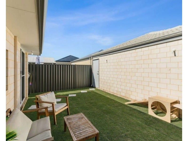 24 Nyilla Approach, Baldivis WA 6171