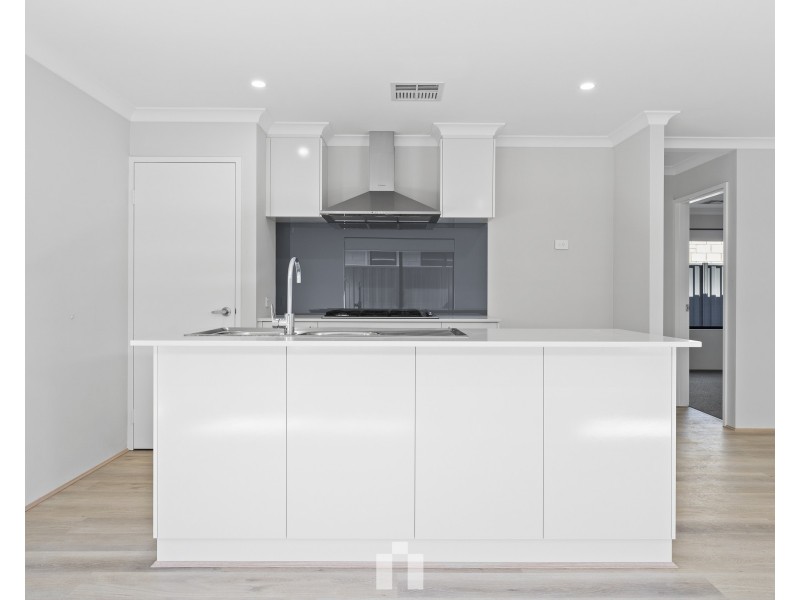 30 FURLING GROVE, Baldivis WA 6171